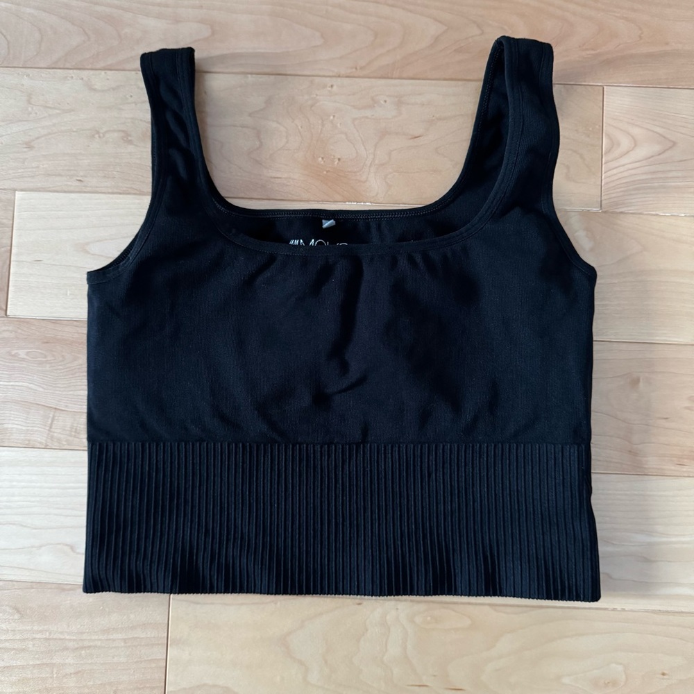 H&M move long-line sports bra